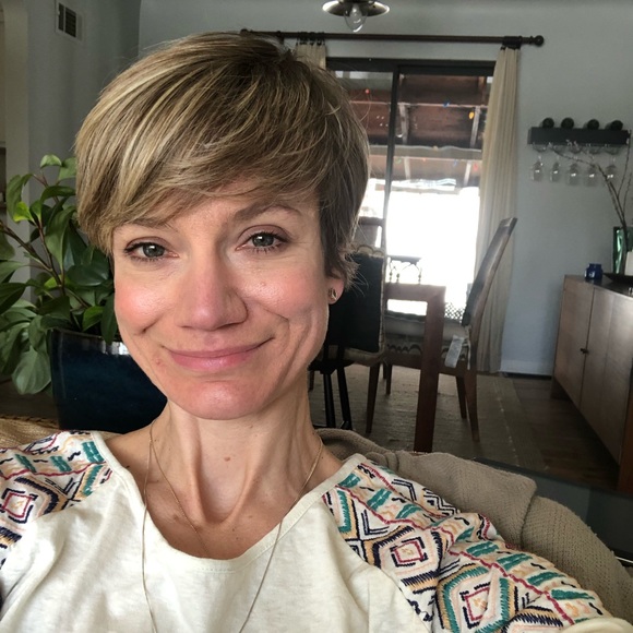 Profile Picture of Alyssa Pates (@aapw79) on Poshmark