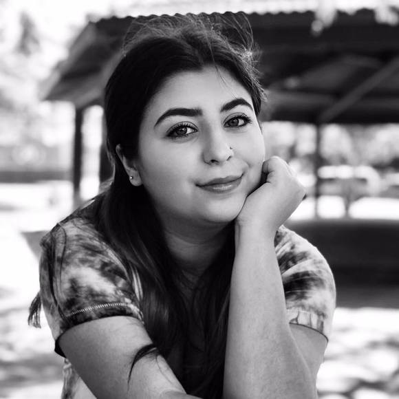 Profile Picture of Nicole Kashani (@nicolekashani) on Poshmark