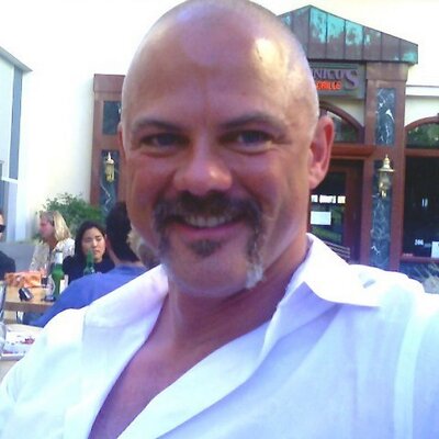 Profile Picture of Robert Allred (@robertallredla) on Twitter