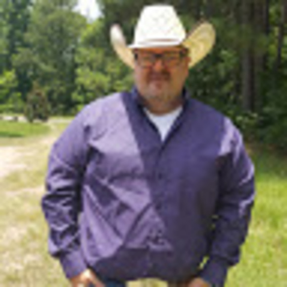 Profile Picture of Jason Fryar (@jason_fryar) on Poshmark