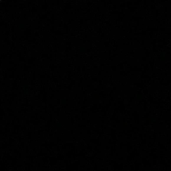 Profile Picture of Ashley Ostiy (@ashy11695) on Poshmark