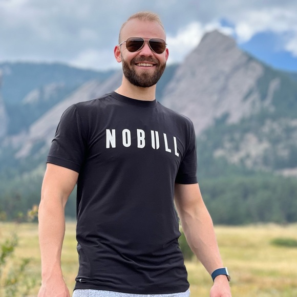 Profile Picture of Joshua Ehlers (@ehlersj5) on Poshmark