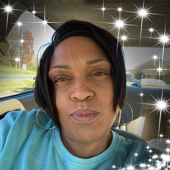 Profile Picture of Shelly Lawson (@shellylawson) on Poshmark