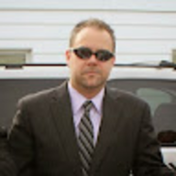 Profile Picture of Todd Schroeder (@toddschroeder76) on Poshmark