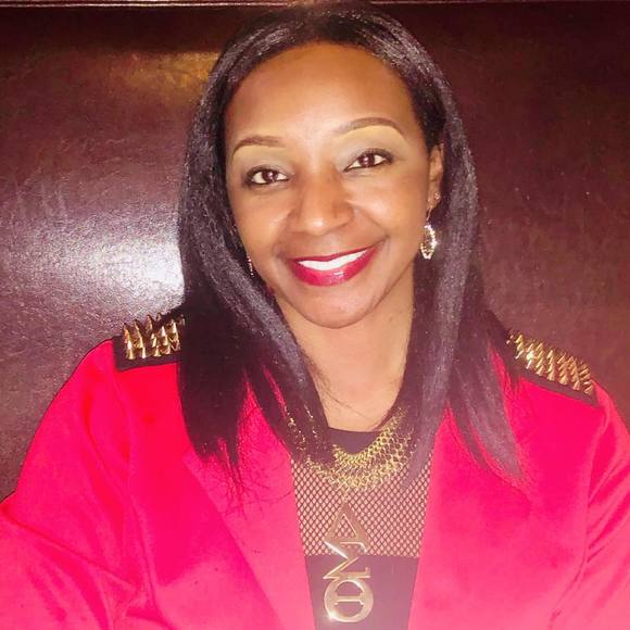 Profile Picture of Demetrice Perry-stokes (@dmp31087) on Poshmark