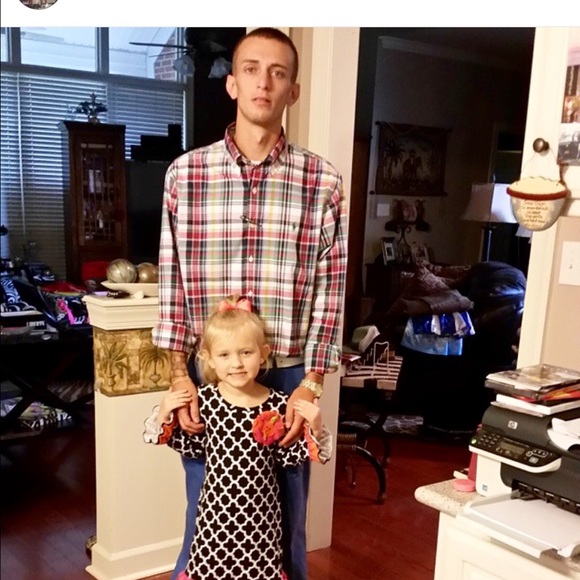 Profile Picture of Alex Nassar (@anassar501) on Poshmark