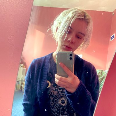 Profile Picture of Duck (@GeorgiaDawnS) on Twitter