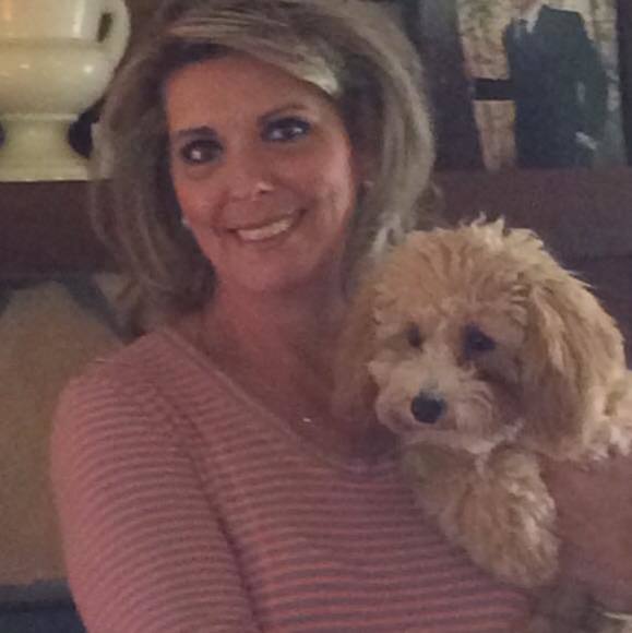 Profile Picture of Sherrie Chandler (@tnsherrie) on Poshmark