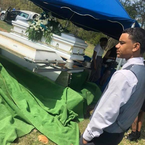 Profile Picture of Josiah Jones (@josiahjones146) on Poshmark