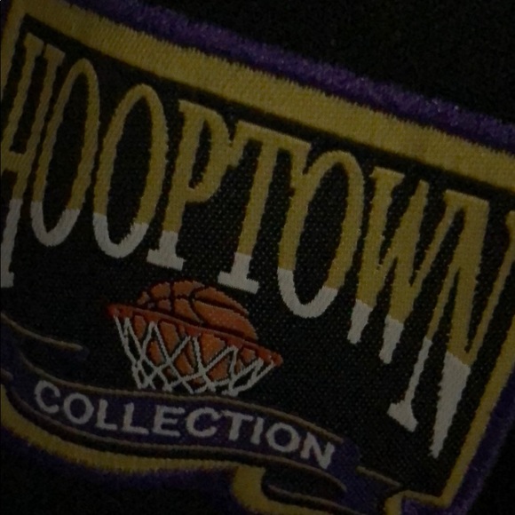 Profile Picture of Marcus Barrera (@skol98) on Poshmark