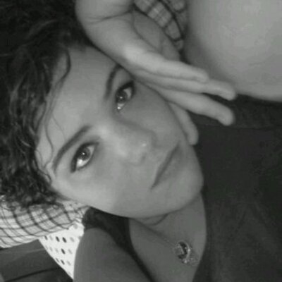 Profile Picture of Kelli Bowman (@KelliHolt12) on Twitter