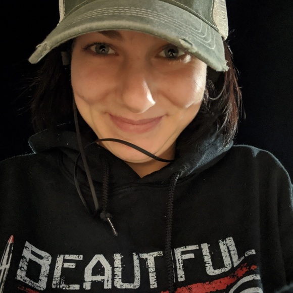 Profile Picture of Katharina Stadter (@k_stadter) on Poshmark