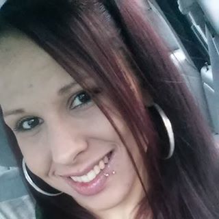 Profile Picture of Dawn Mariie (Dawn Mariie Yon) (@MrsMilam2016) on Facebook