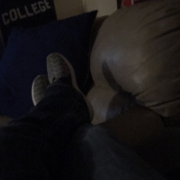 Profile Picture of Samuel Behrends (@behrends3015) on Poshmark