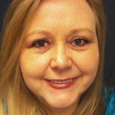 Profile Picture of Lynn Triplett (@pcgal01) on Twitter