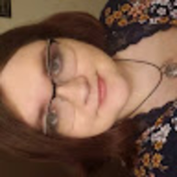 Profile Picture of Gabrielle Gowell (@grangertwin15) on Poshmark