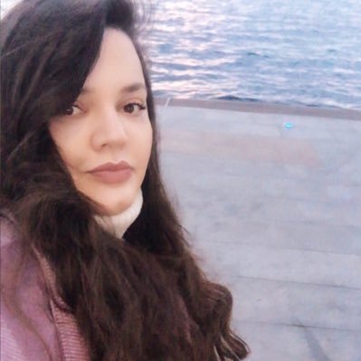 Profile Picture of Esra Sarıoğlu 伊丝拉 (@esraasrglu) on Twitter