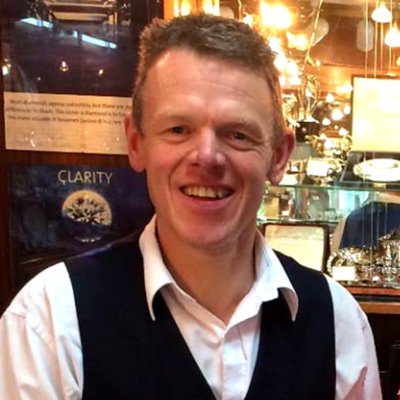 Profile Picture of Julian Read (@julianread123) on Twitter