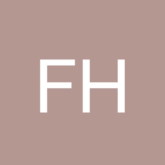 Profile Picture of Faima Hussain (@faimahussain198) on Poshmark