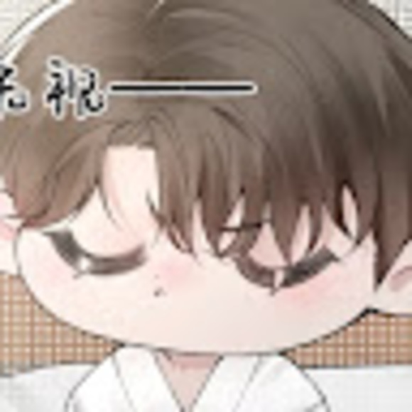 Xuezhu Qiu - Poshmark Profile Picture of Xuezhu Qiu (@yurrrrr666) on Poshmark