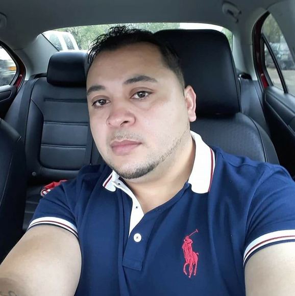 Profile Picture of Carlos Prieto (@cpstart123) on Poshmark