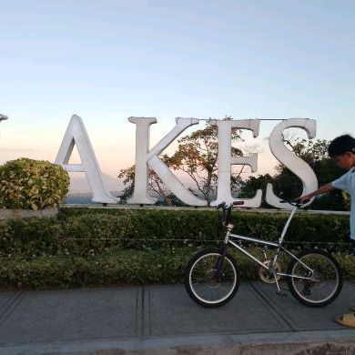 Profile Picture of Wayne Tristan (@im_waynetristan) on Tiktok