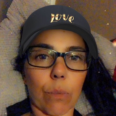 Profile Picture of Julia Prevost (@PrevostJulia) on Twitter