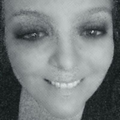 Profile Picture of Jillian Perry (@jillybean3284) on Twitter