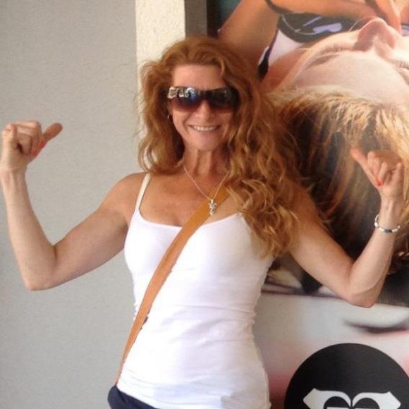 Profile Picture of Carol Ponath (@roxygirl9497) on Poshmark