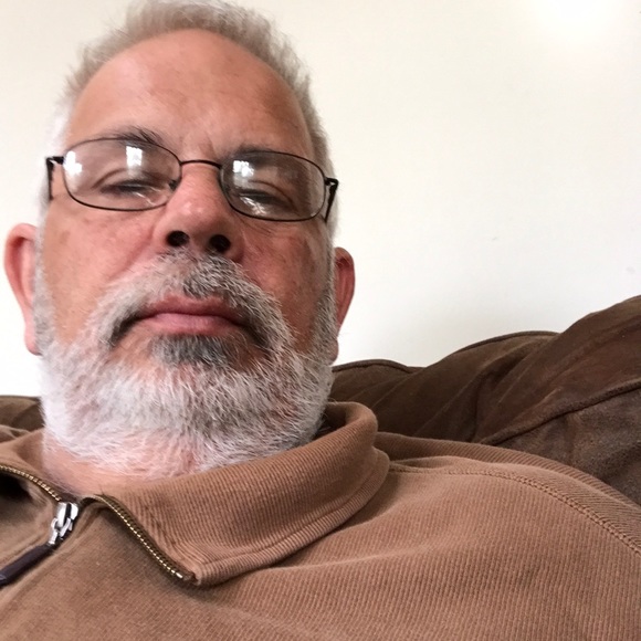 Profile Picture of Tim Tyree (@tstyree) on Poshmark