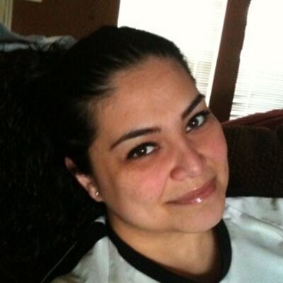 Profile Picture of Rosa Curiel (@Aimar0218) on Twitter