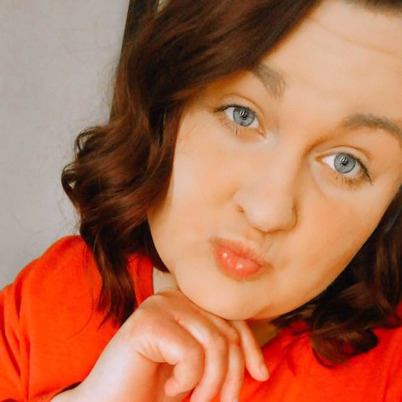 Profile Picture of Sara Moyes (@moyessara16) on Poshmark