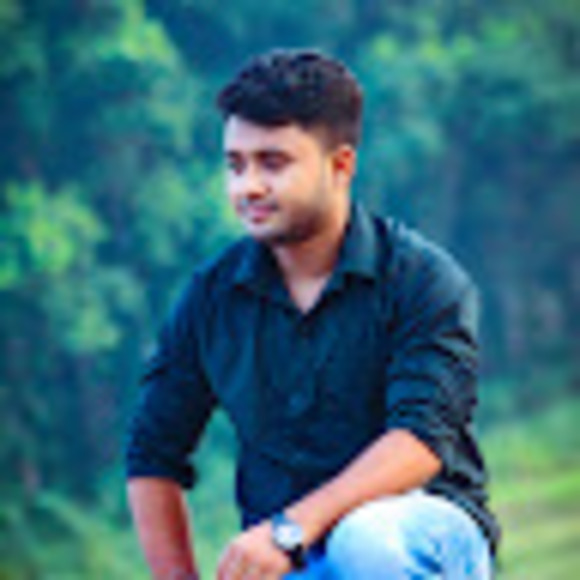 Profile Picture of Murad Ahmed (@murad238088) on Poshmark