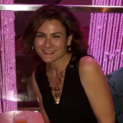 Profile Picture of Jennifer DeYoung (@jendeyoung71) on Twitter
