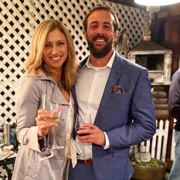 Profile Picture of Erik Vega (@erikvega79) on Poshmark