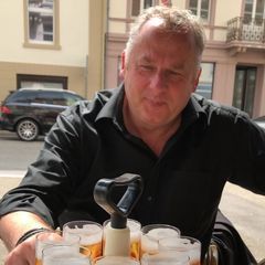 Profile Picture of Thomas Weinberg (@thomasweinberg) on Tiktok