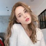 Profile Picture of Taylor R (@taytay_xx) on Instagram