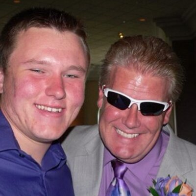 Profile Picture of Christopher Tebbe (@chris_tebbe) on Twitter