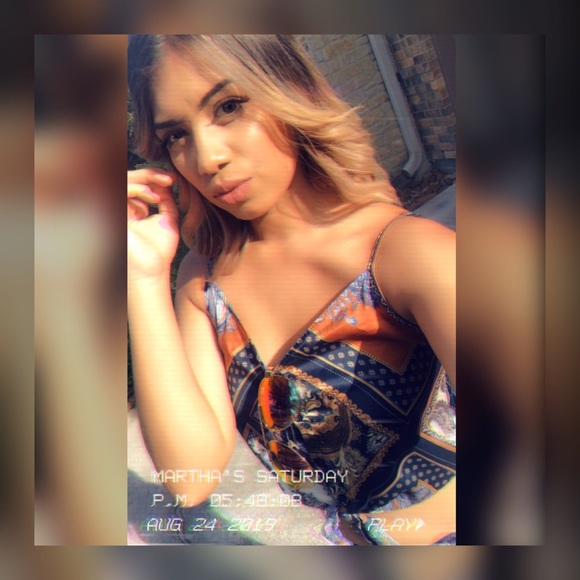 Profile Picture of Martha Franco (@marthaf2) on Poshmark
