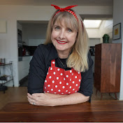 Profile Picture of Sue Maree P (@SueMareeP) on Youtube