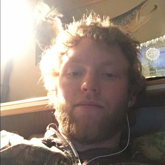 Profile Picture of Kevin Frederick (@kevfrederick21) on Poshmark