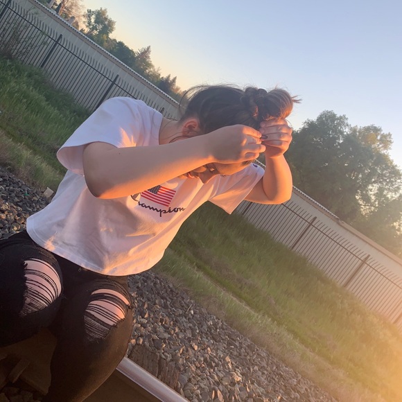 Profile Picture of Hope Bryan (@hope_bryan) on Poshmark