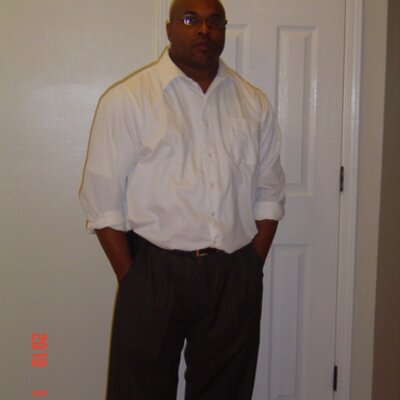 Profile Picture of Paul Savoy (@savoyp40) on Twitter