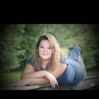 Profile Picture of Kayla LeeAnn Busby (@cholategirl94) on Twitter