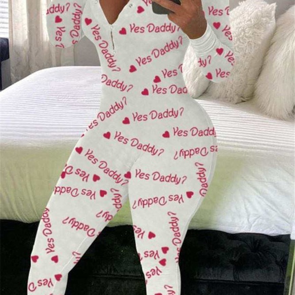 Profile Picture of Ponder Kreations (@ponder_k) on Poshmark