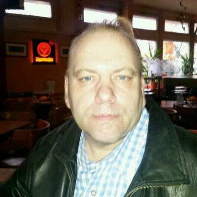 Profile Picture of Michael Buss (@michaelbuss62) on Twitter