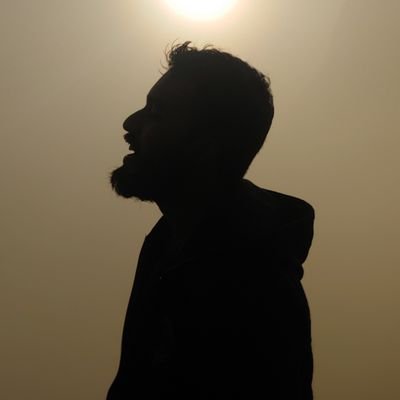 Profile Picture of Anand Suresh (@Asur08) on Twitter