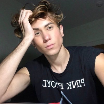 Profile Picture of Kyle Vasquez Schultz (@kyle_vasquez) on Twitter