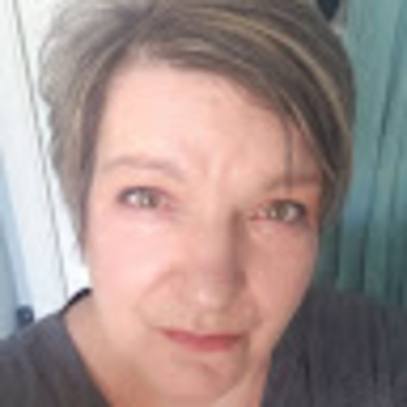 Profile Picture of Sue Hachey (@sueh1965) on Poshmark