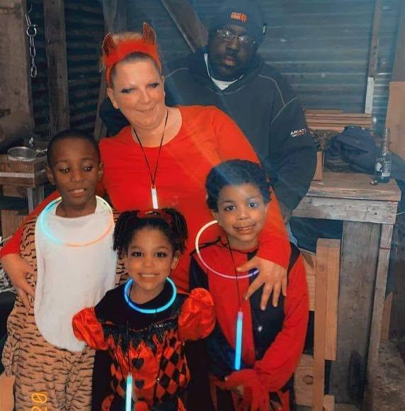 Profile Picture of Kerri Clayton (@taz242009) on Poshmark